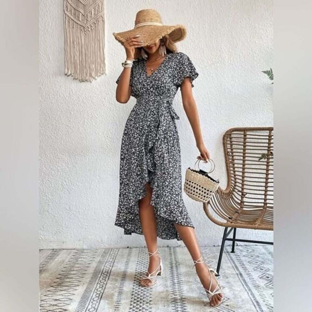 Cupshe Boho Floral Print Wrap Hem Midi Dress In Black Size S RefCPS004